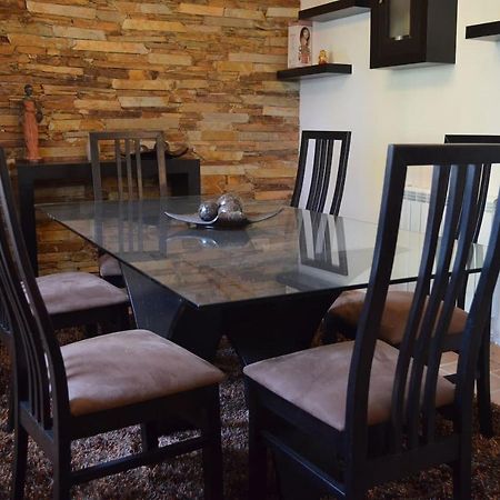 Valadas Guest House Canedo  ภายนอก รูปภาพ